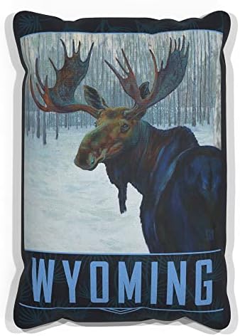 Wyoming Winter Moose Canvas זורק כרית לספה או לספה בבית ובמשרד מציור שמן מאת האמן קארי לר 13 x 19.