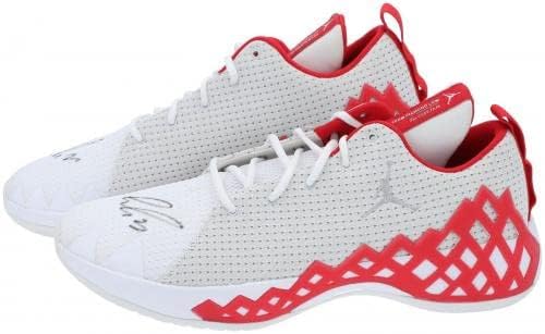 לוקה דונצ'יץ 'חתום כפול ג'ורדן דגם דגם נעלי נעליים PSA DNA COA - נעלי ספורט NBA עם חתימה