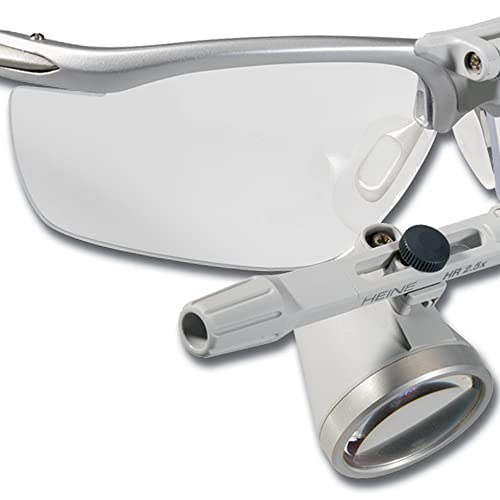 היינה משאבי אנוש 2.5 משקפיים משקפת ברזולוציה גבוהה עם מסגרת היינה