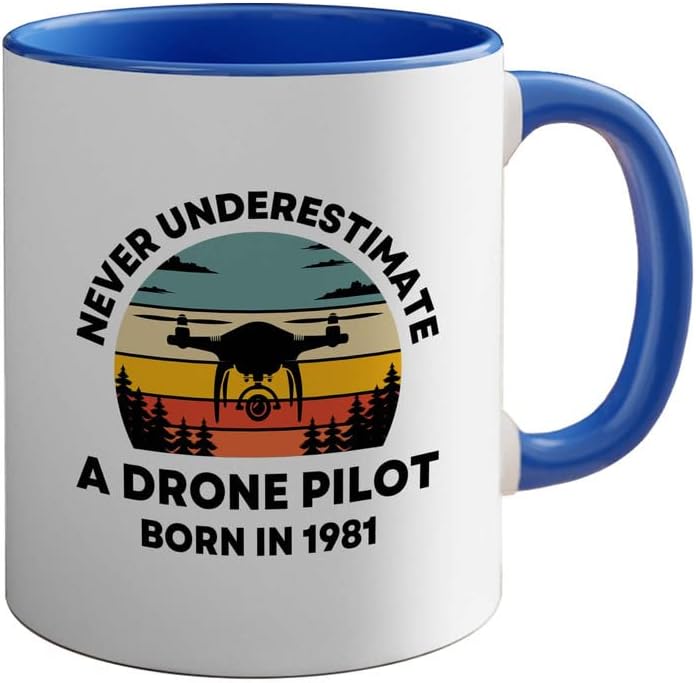 חיבוקי בועות 1981 יום הולדת 2 ספל כחול 11oz, טייס מזלט נולד בשנת 1981 - טייסי מזלט תעופה RC Quadcopter מפעיל